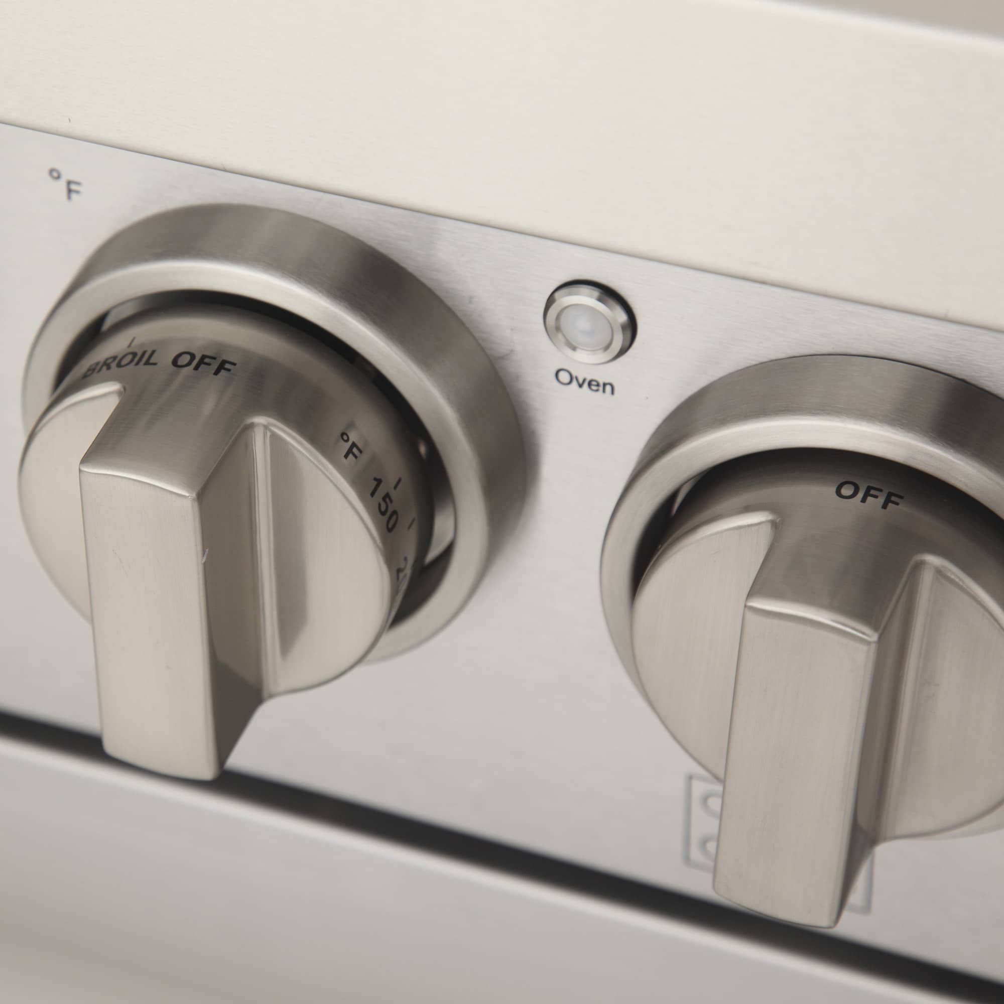 Kucht 36-Inch 5.2 cu ft. Gas Range KFX360