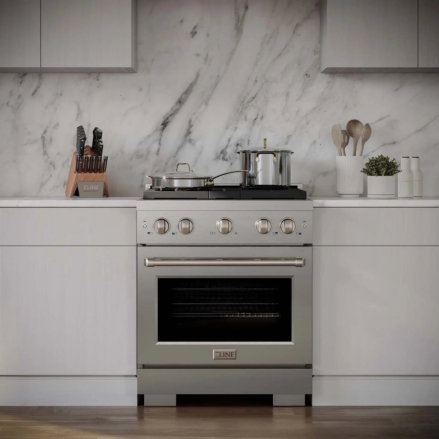 ZLINE 30-Inch Gas Range with 4 Burners and 4.2 cu. ft. Convection Gas Oven in Stainless Steel SGR30