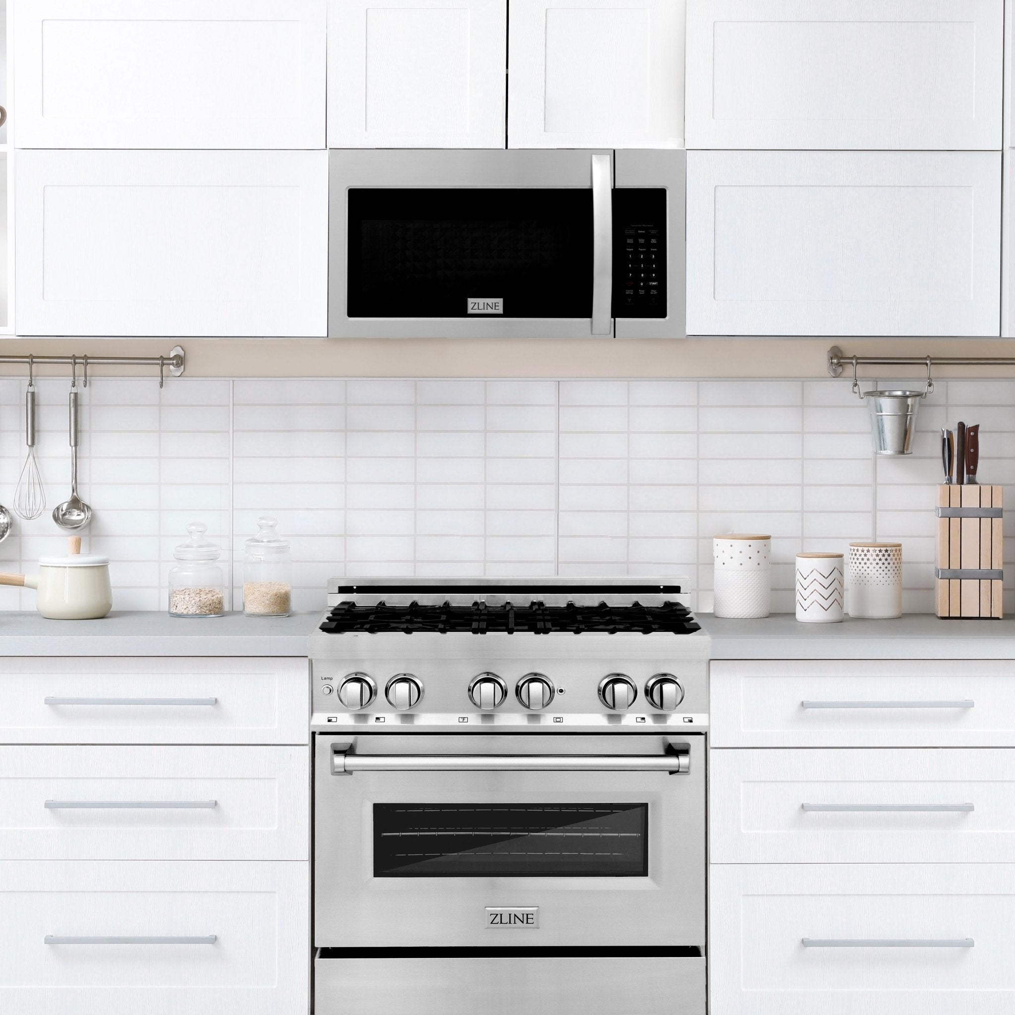 ZLINE Over the Range Convection Microwave Oven 30" in Stainless Steel with Modern Handle and Sensor Cooking MWO-OTR
