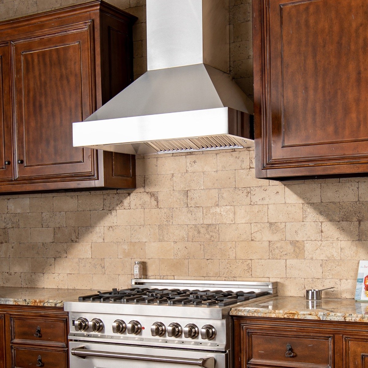 ZLINE Remote Blower Wall Mount Range Hood - 655-RS-400