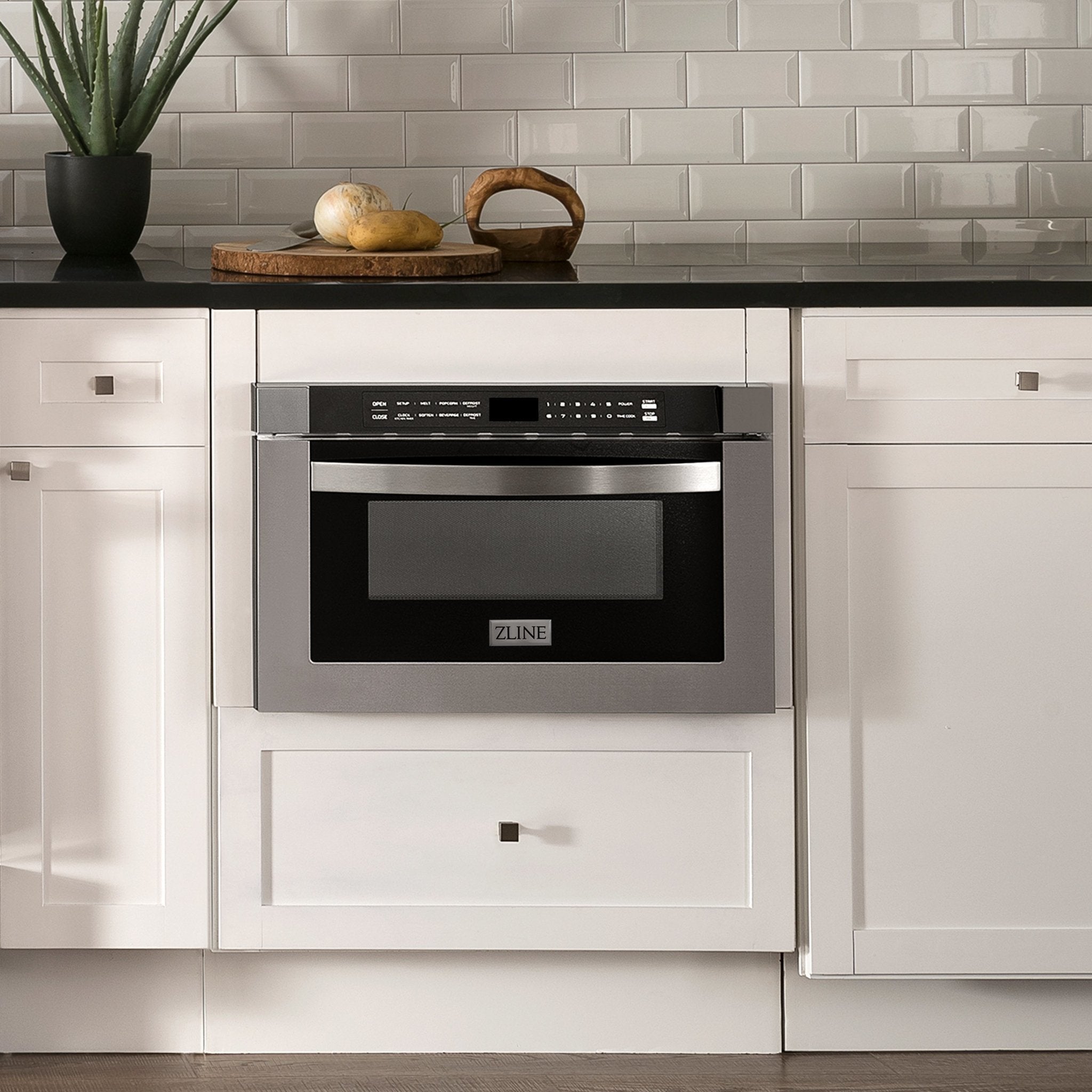 ZLINE 24" 1.2 cu. ft. Built-in Microwave Drawer in Stainless Steel 