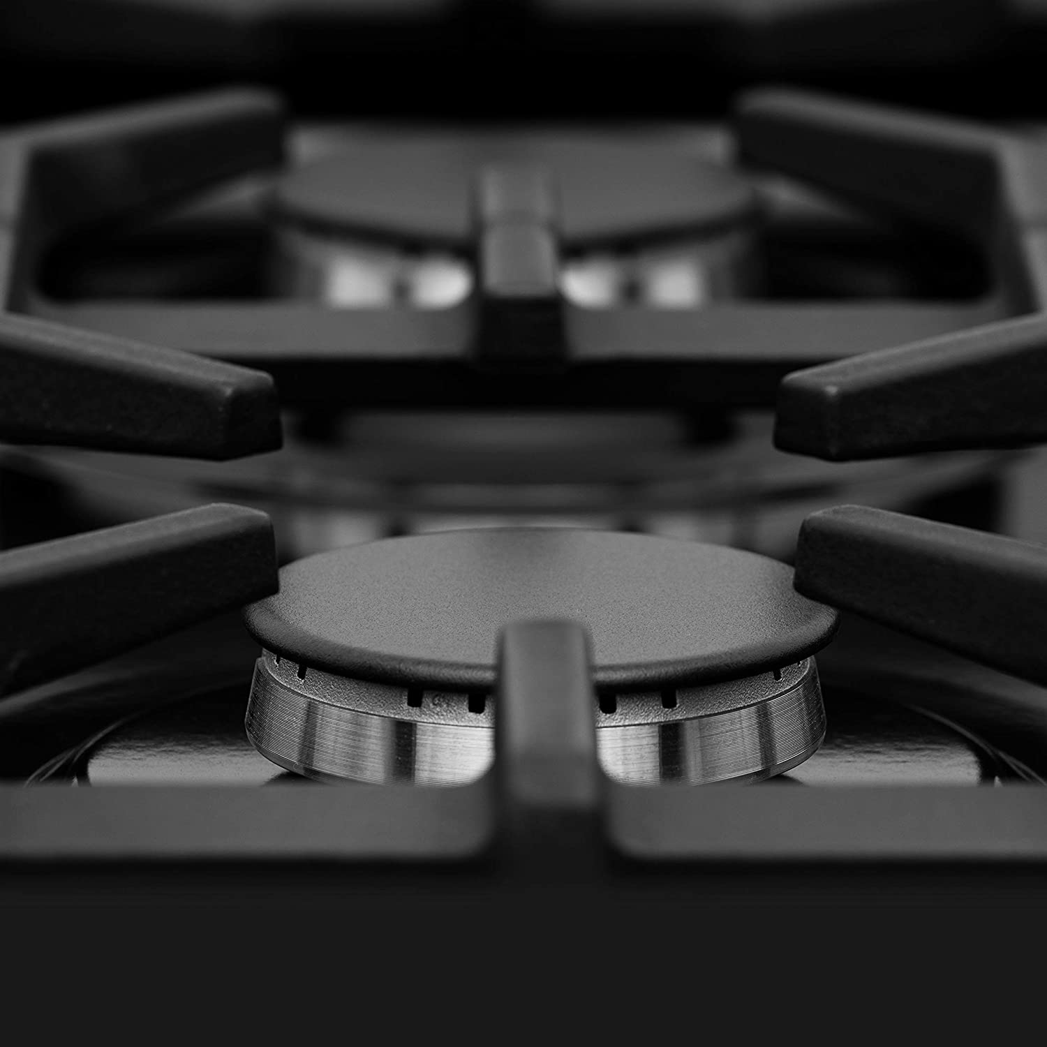 ZLINE 30" Porcelain Rangetop in Black Stainless with 4 Gas Burners