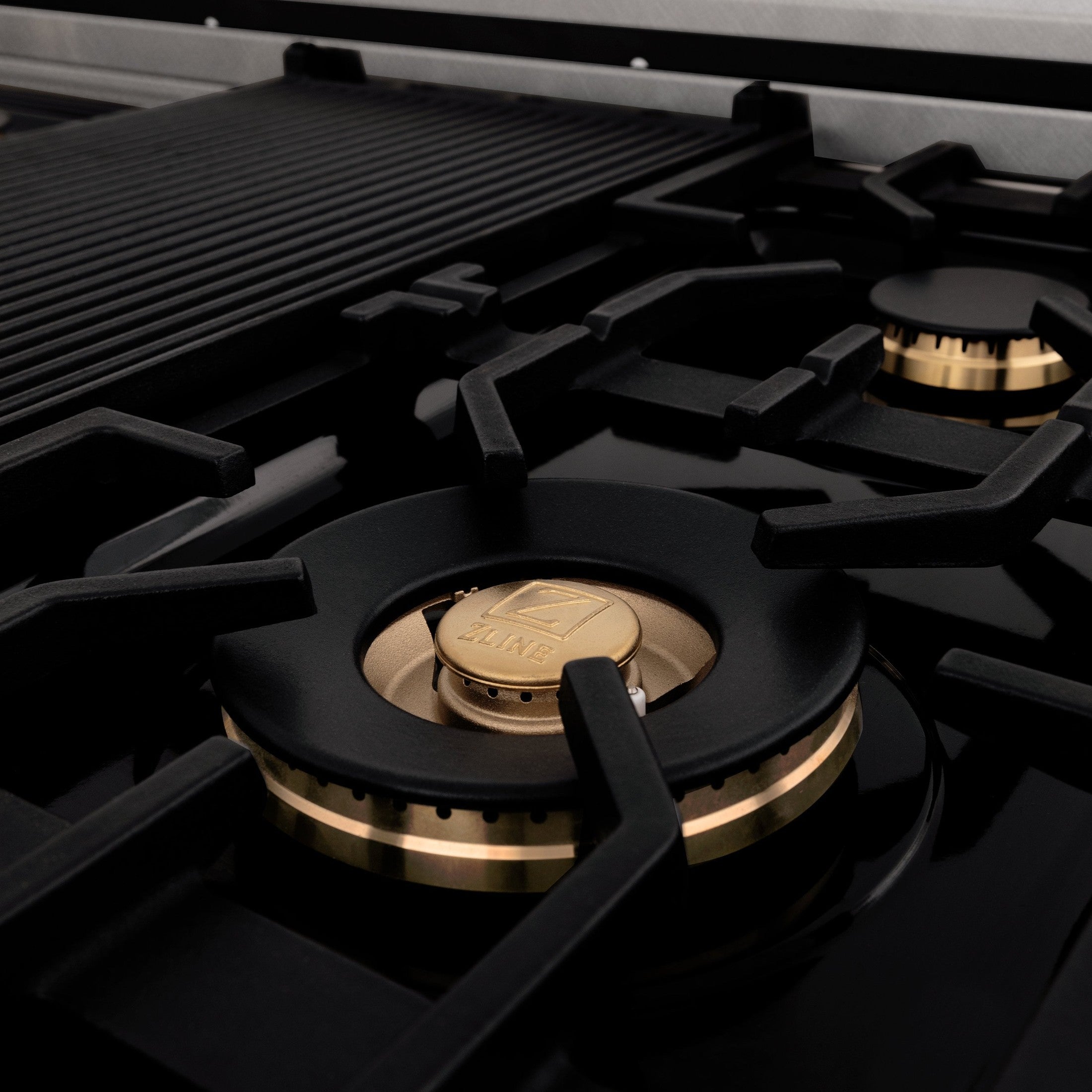 ZLINE Autograph Edition 48" Porcelain Rangetop with 7 Gas Burners in Dura Snow Stainless Steel With Accents
